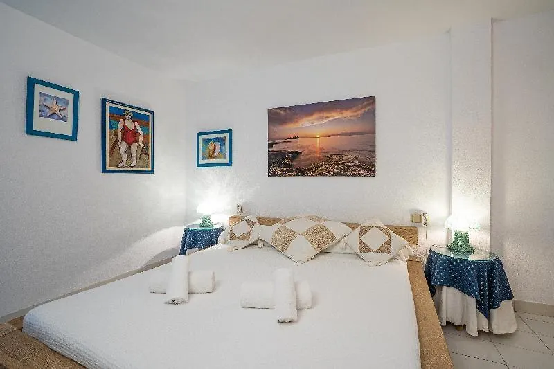 Apartamentos Cel Blau Santa Eularia des Riu 0*,