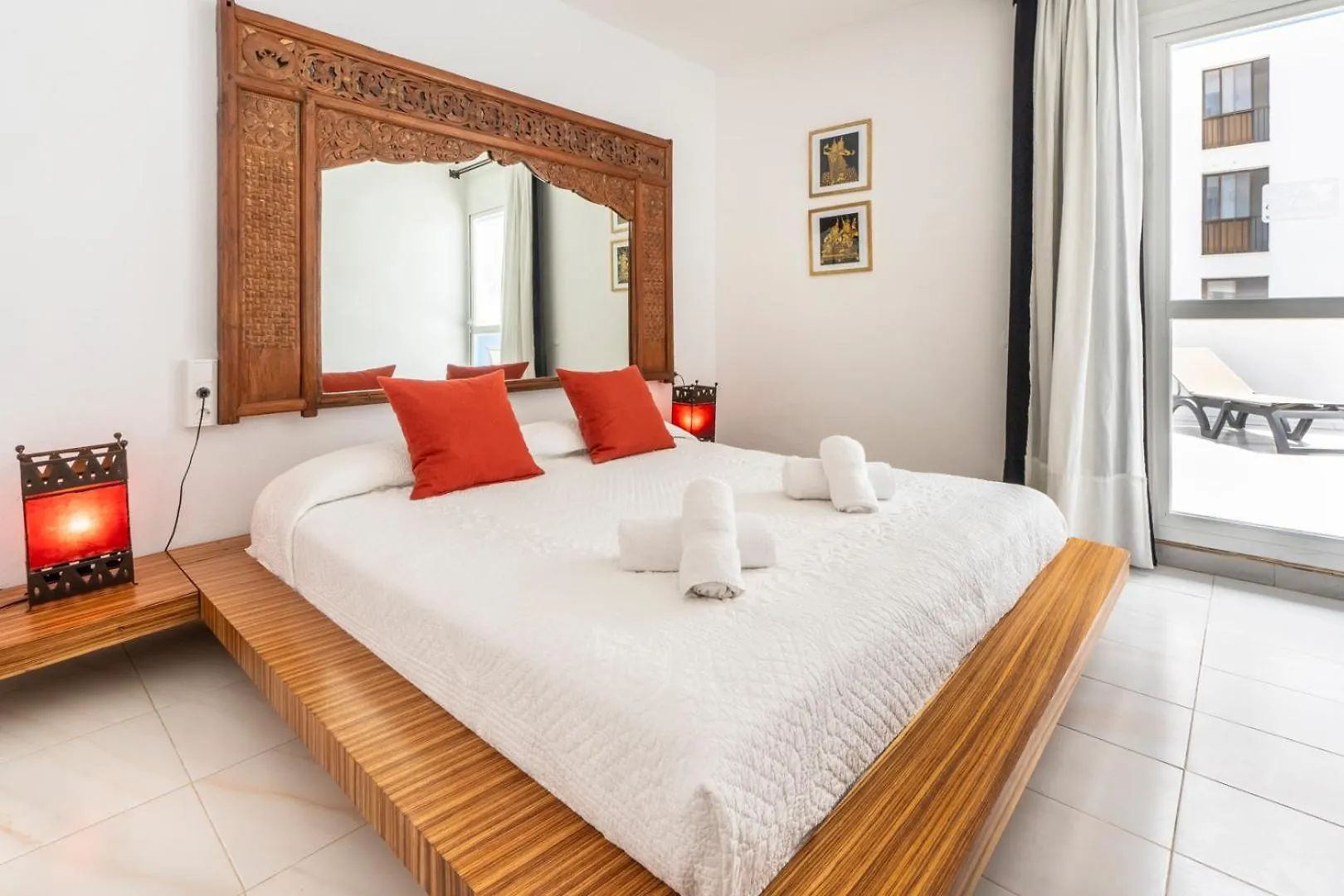 Apartamentos Cel Blau Santa Eularia des Riu Apartment